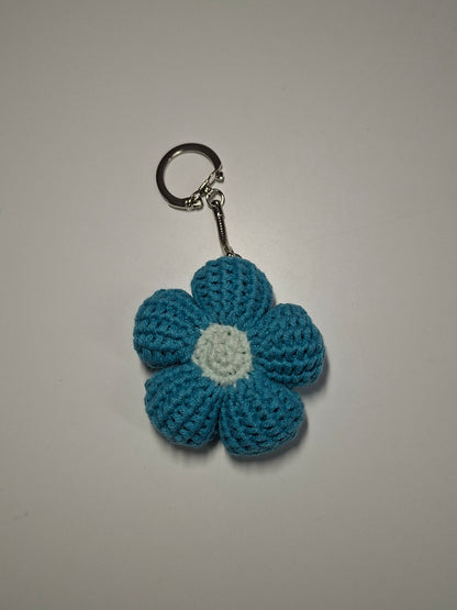 Bloemensleutelhanger gehaakt